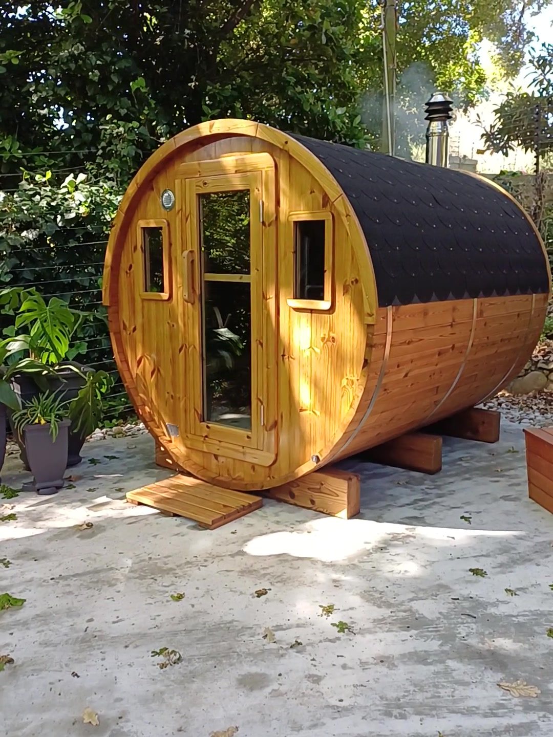 The barrel seen head on